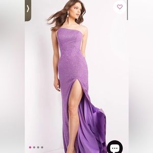 Jovanni purple prom dress, size 2